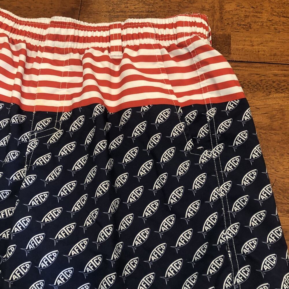 AFTCO Swim Trunks Mens Medium Red White Blue American Flag Swimwear Fishing - Picture 2 of 12